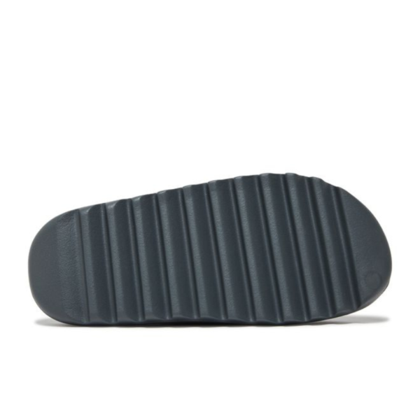 Yeezy Slides 'Slate Grey' - Image 4